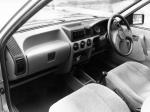 Vauxhall Nova Luxe 5-Door 1990 года
